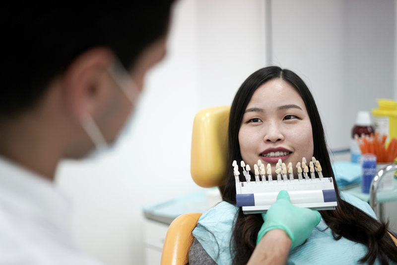 Proces ugranje zubnih vinira